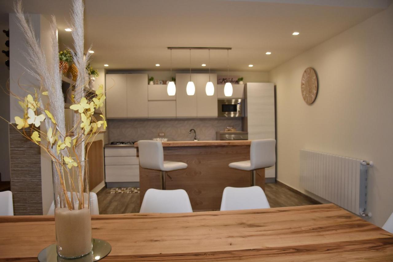 I Mori Apartament Ragalna Exteriör bild