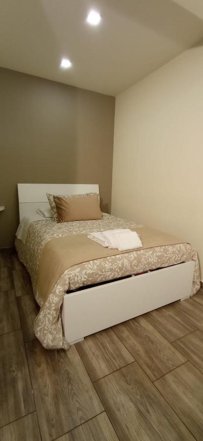 I Mori Apartament Ragalna Exteriör bild